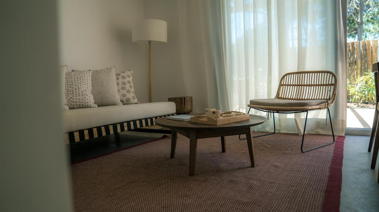 Casagrande Hotel & Beach Club Хосе-Игнасио Экстерьер фото A room at the hotel